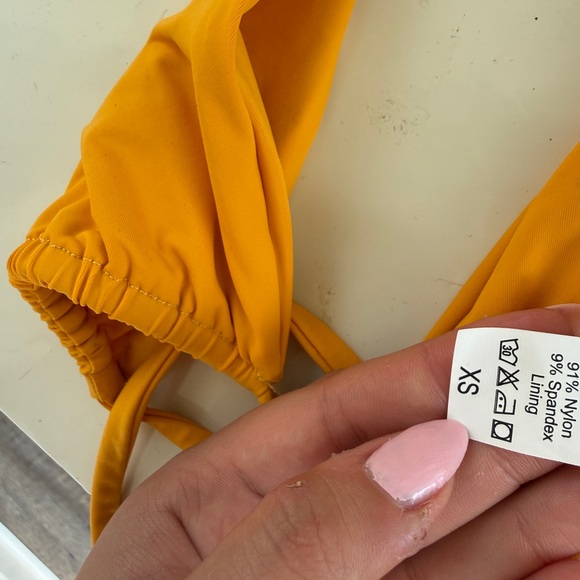 San Lorenzo Triangle Bikini Top - Picture 5 of 7